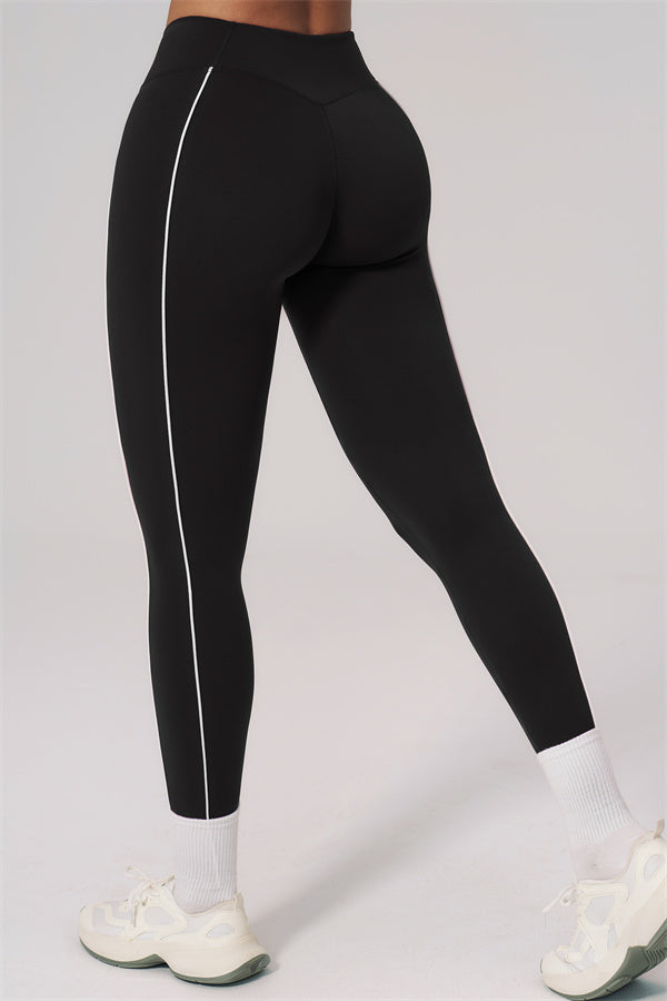 Conjunto Clarity de top deportivo y leggings