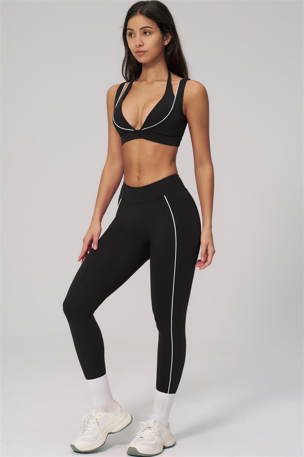 Conjunto Clarity de top deportivo y leggings