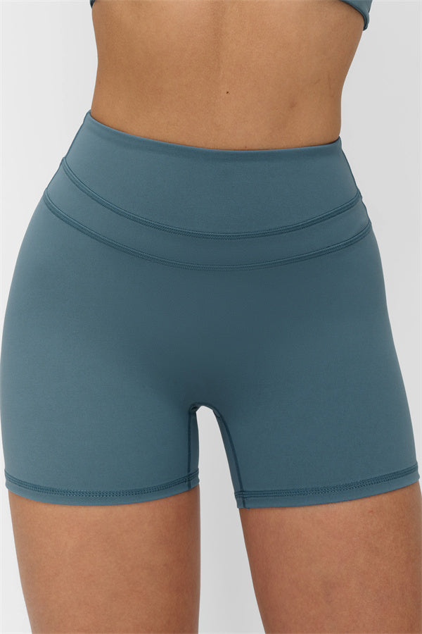 Conjunto deportivo Stride de top y shorts